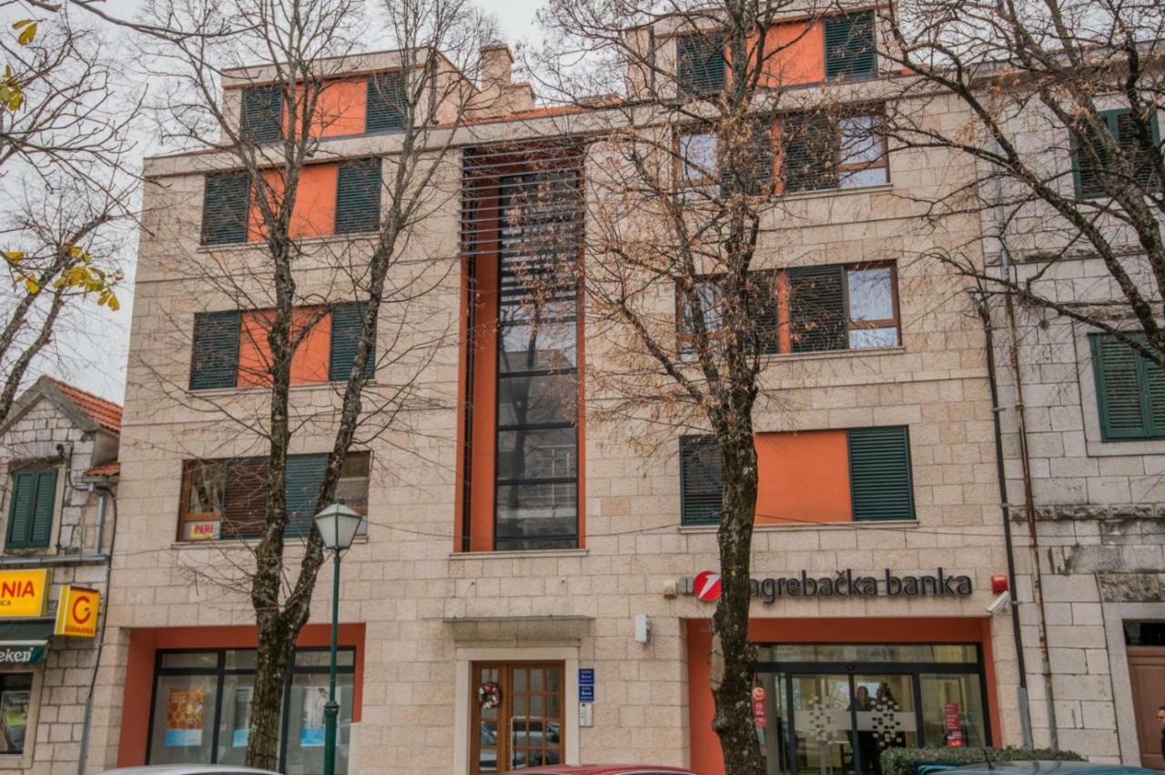 Apartment Petra Imotski Exterior photo