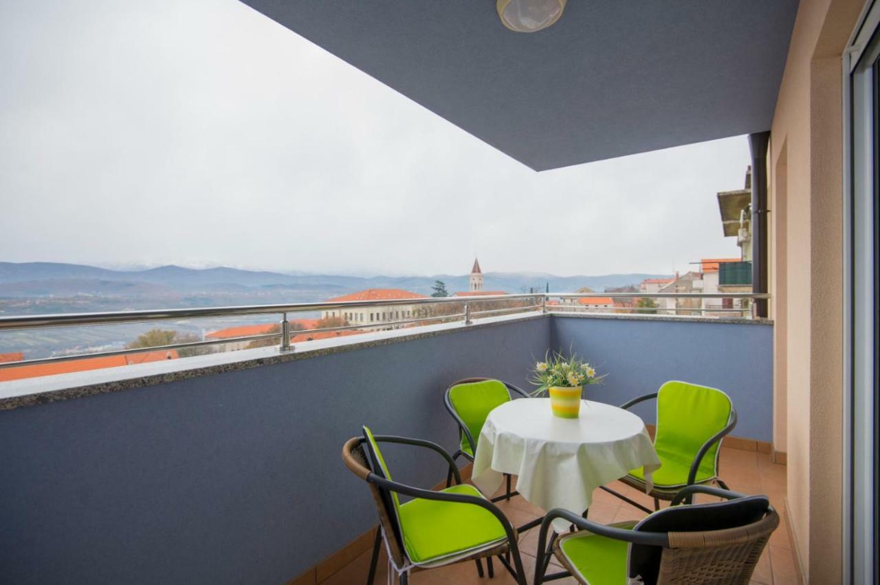 Apartment Petra Imotski Exterior photo